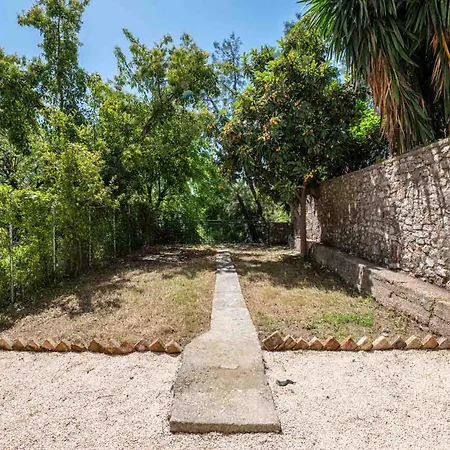 Hidden Garden * Corfu (city)