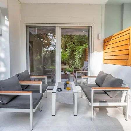 Apartment Hidden Garden *